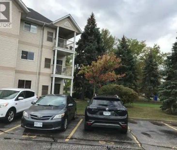 2922 RIVARD Unit# 210 | 2922 RIVARD Unit# 210, Windsor - Photo 1