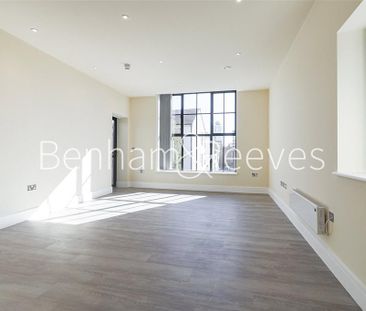 3 bedroom apartment to rent - Photo 4