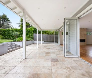 Hampton-Inspired Freshwater Beach Haven - Photo 6