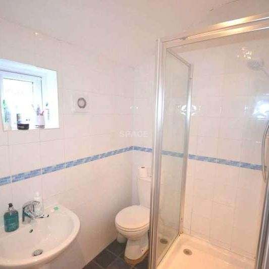 Swainstone Road, Reading, Berkshire, RG2 - Photo 1