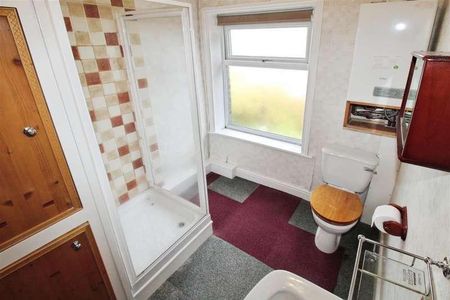 Chapel Terrace, Allerton, BD15 - Photo 2