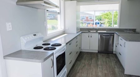 COMPLETELY REFURBISHED - Photo 4