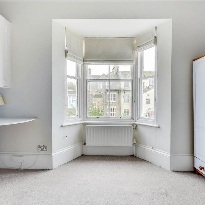 3 bedroom maisonette to rent - Photo 1