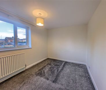 3 bed terraced house to rent in Fairfield Avenue, Ormesby, TS7 - Photo 4