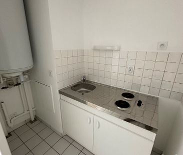 Location Appartement 2 pièces 32m² - Photo 2