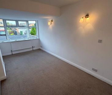 5 bedroom detached house to rent - Photo 1