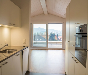 Einzigartige Dachwohnung mit Weitblick - Photo 2