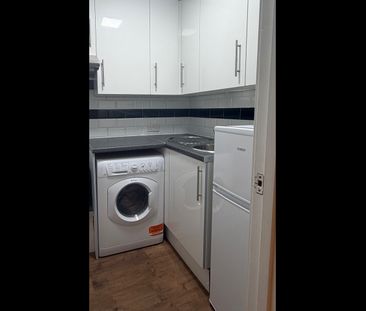 1 Bed Flat, Hall Lane, NW4 - Photo 6