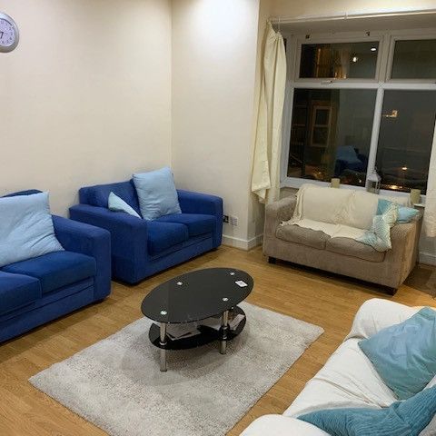 7 Richmond Mount, Leeds, LS6 1DG - Photo 1