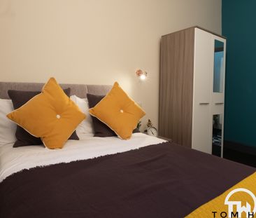 Upper Floor, Jubilee House Room 2 - Photo 6