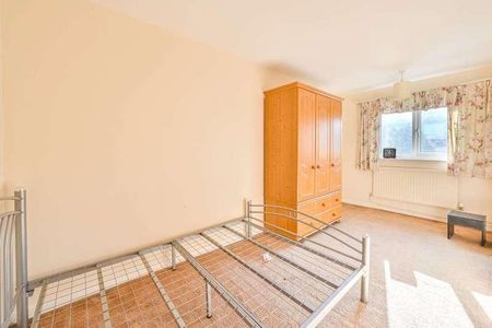 Leicester Road, New Barnet, EN5 - Photo 2