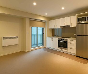 SOHO City Living - Photo 3