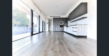 Apartment with 1 bedroom & 1 bathroom for rent - Photo 2