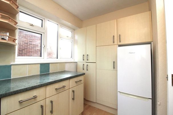 2 bedroom semi-detached house to rent - Photo 1