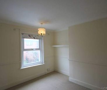 2 bedroom property to rent in Camberley - Photo 3