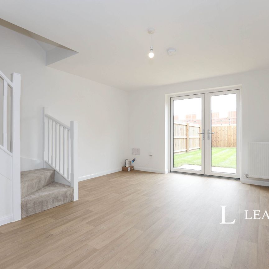 2 bedroom house to rent Thetford Road, Rothwell, Kettering, North Northamptonshire, NN14 - Photo 1