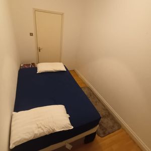 Room in a Shared Flat, High Road Leyton, E10 - Photo 2