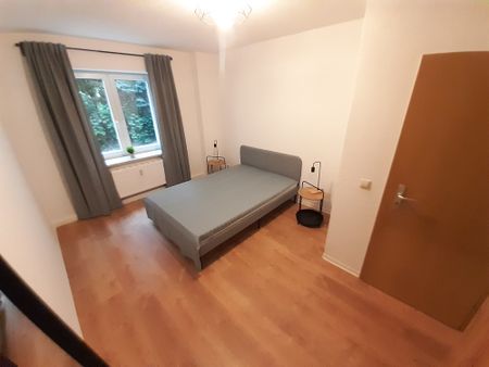 Super schöne renovierte, möblierte Wohnung mit neuer Einbauküche - Foto 5