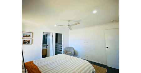 MODERN 4 BED HOME WITH DOUBLE GARAGE, BIG ENTERTAINMENT AREA & FIRE PIT! - Photo 5