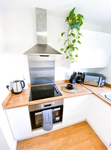 1 bedroom in a house share to rent - Photo 5