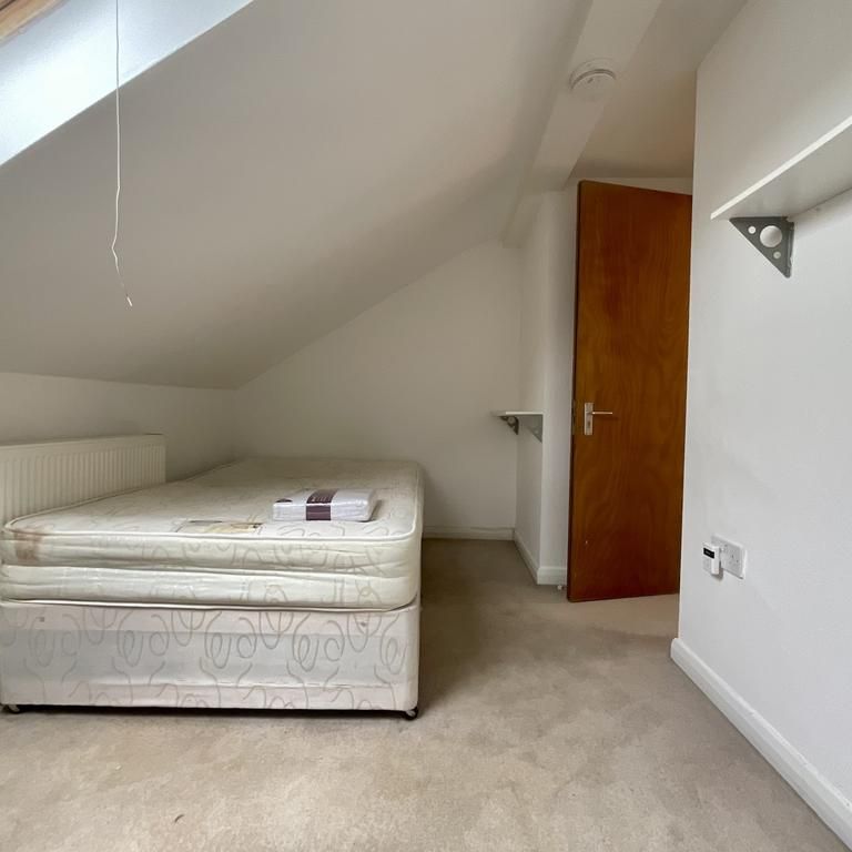 7 bedroom house to rent - Photo 1