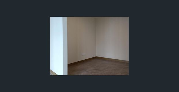 Harbour Bridge Views - One Bedroom plus Study with Winter Garden - Photo 1