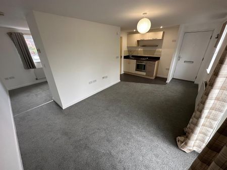 1 bedroom flat to rent - Photo 3