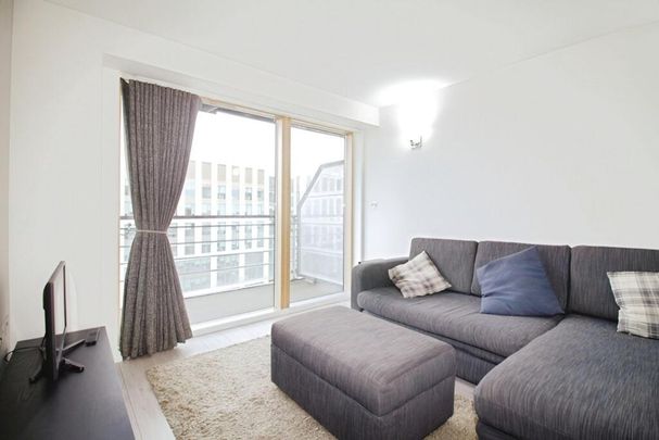 2 Bed Flat, Whitehall Waterfront, LS1 - Photo 1