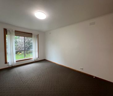 31 Noble Street, Newtown - Photo 4