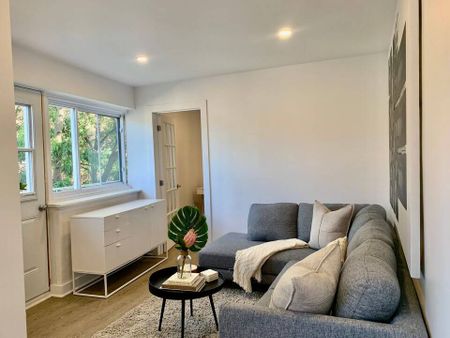 3420 Place Decelles, Sunny 2-Bedroom apartment with Open-Concept Layout - Photo 4