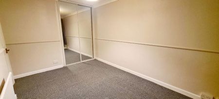 3 bedroom detached house to rent - Photo 5