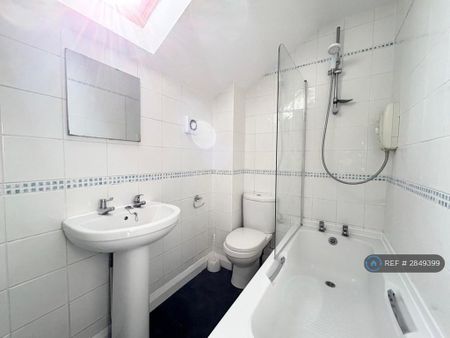 1 bedroom flat to rent - Photo 5