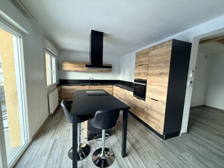 Location Maison 3 pièces 60m² VALENTIGNEY 25700 - Photo 5