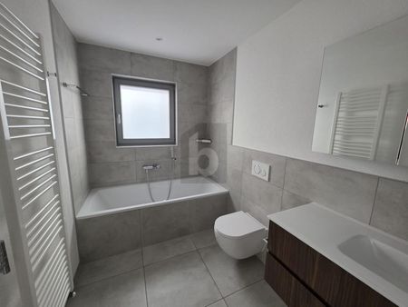 MODERNO IN POSIZIONE SOLEGGIATA - Photo 5