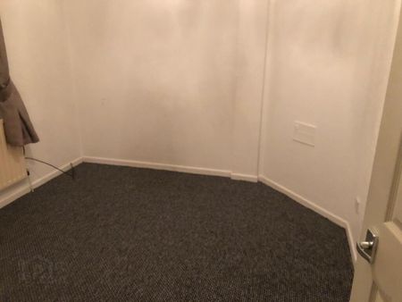 58 Church Street, Newry, BT34 2AU - Photo 3