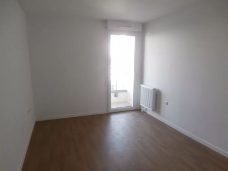 Location appartement T4 93.90m² à Reims (51100) - Photo 2