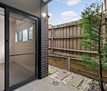 LOW MAINTENANCE LIVING! - Photo 5