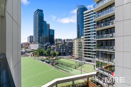 502/8 Daly Street, South Yarra - Photo 5