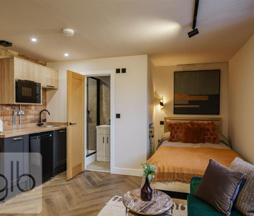 1 bedroom in a house share to rent - Photo 4