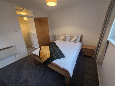 1 bedroom terraced house to rent - Photo 5