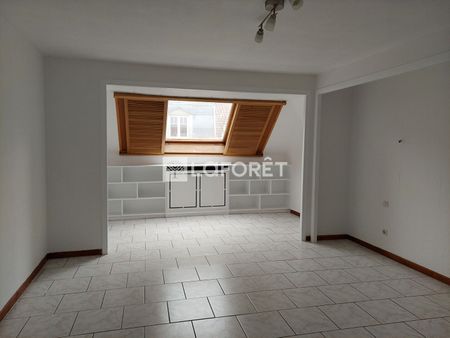 Apartment - Photo 2