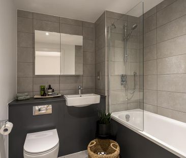 1 bedroom flat to rent - Photo 2