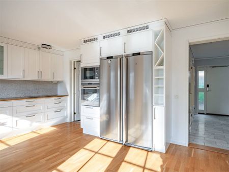 Sundsborgsvägen, Upplands Väsby - Photo 5