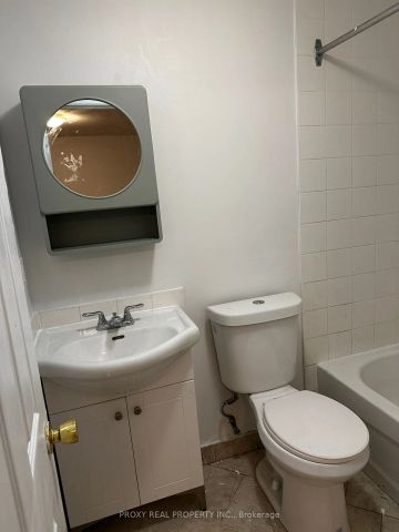 35 Almore Avenue #Basement - Photo 4