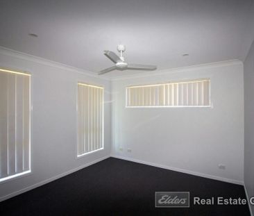 Modern Family Home - Photo 2