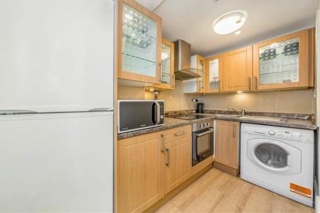 Edgware Road, London, W2 - Photo 3