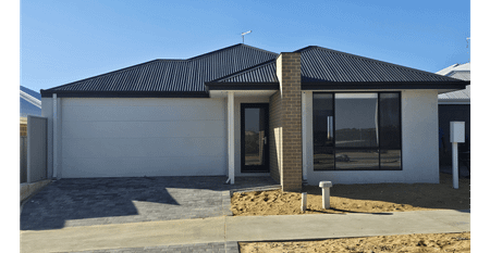 Brand New Home for Rent – Spotlessly Clean and Modern - Photo 2