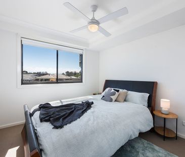 Well-Presented Home with Practical Layout - Photo 4