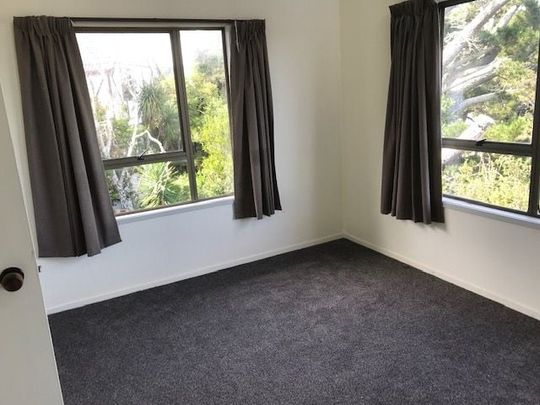 Rooms with a View - Photo 1