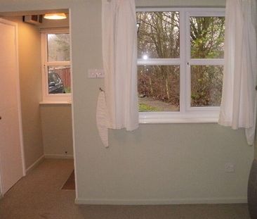 1 bedroom end of terrace house to rent - Photo 1